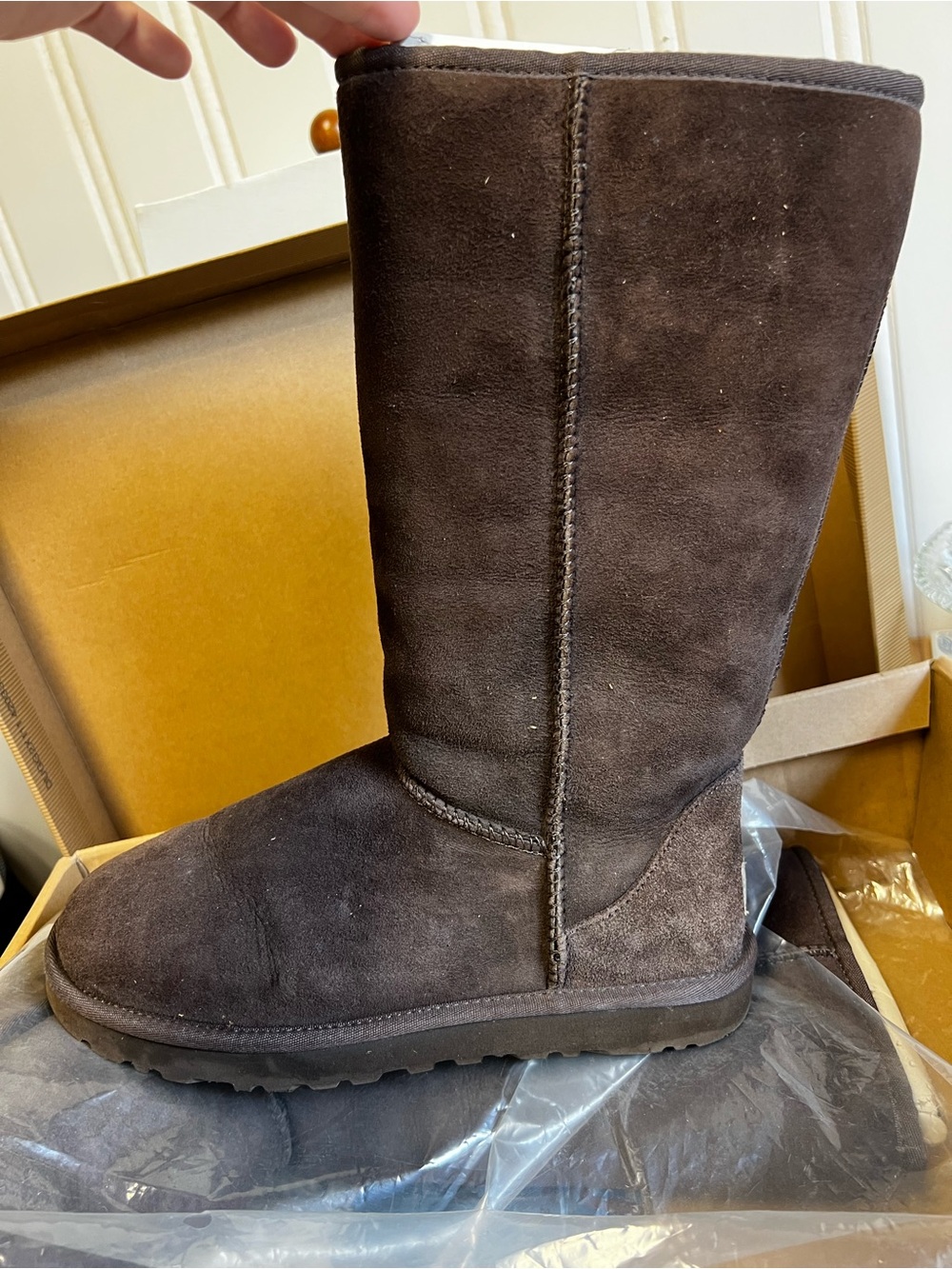 Classic Tall Suede Chocolate Ugg Boot - Dark Brown size 7